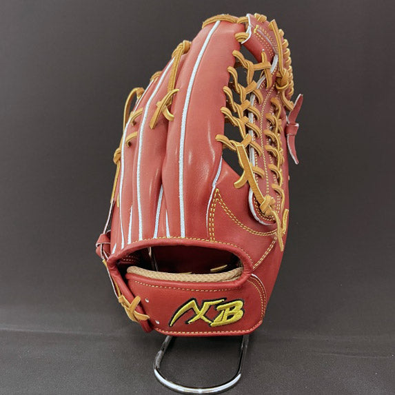Sample product special price XB outfield Globe kip leather engine