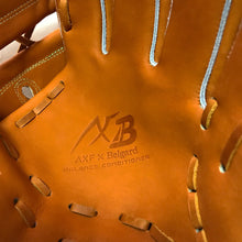 Cargar imagen en el visor de la galería, AXF axisfirm x Belgard Guante de béisbol de jugador de cuadro
