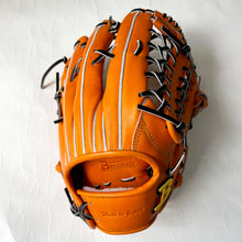 Load image into Gallery viewer, During the present campaign! Hard -type outfield hand gloves B label orange hot water firewood molded
