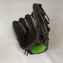 Load image into Gallery viewer, Sample product special hard pitcher glove left throw (Jutel leather tension)
