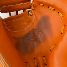 Load image into Gallery viewer, Limited 1 Special Price Accelerator Gard Hard Mitts Jutel Leather
